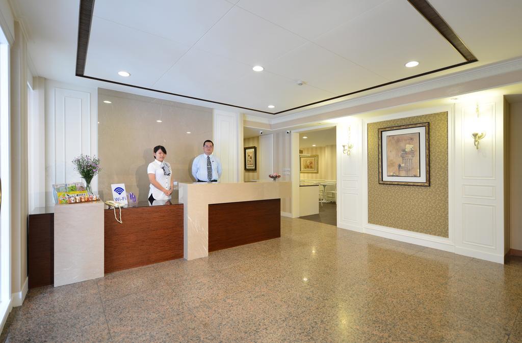 Ing Wang Hotel Tainan Exteriör bild